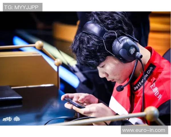 申京外线手感火热火箭官推调侃无人能防全场沸腾欢呼不断 申京外线手感火热火箭官推调侃无人能防全场沸腾欢呼不断